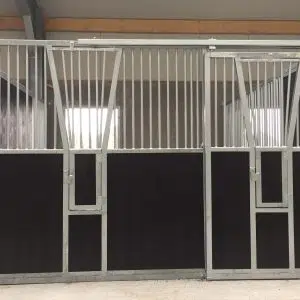 Voorwand Hattemerbroek met schuine voeropeningen 16