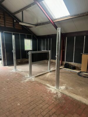 Wasplaats Paal 2 meter+bevestigingsplaat